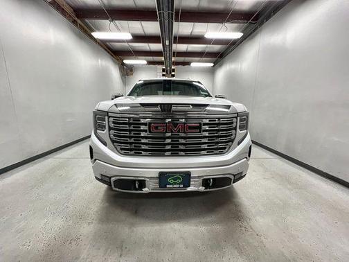 White Frost Tricoat 2024 GMC Sierra 1500 Denali