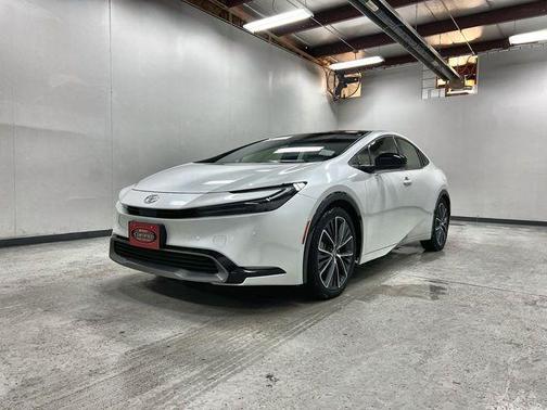 2024 Toyota Prius XLE