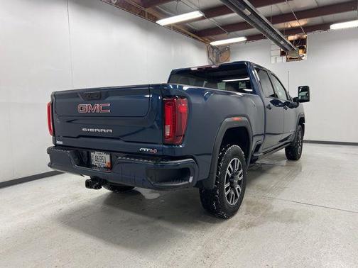 2023 GMC Sierra 3500 AT4