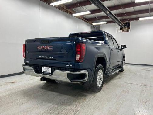 2022 GMC Sierra 1500 SLE