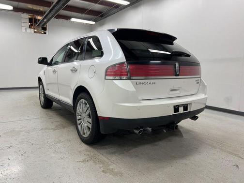 2010 Lincoln MKX Base