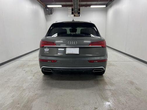 2023 Audi Q5 45 S line Premium Plus