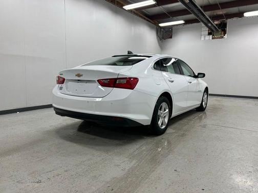 2021 Chevrolet Malibu 1LS