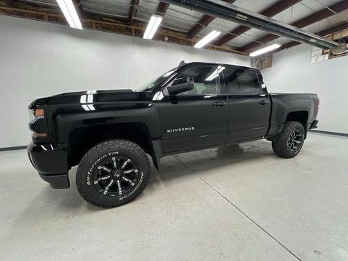 2018 Chevrolet Silverado 1500 2LT