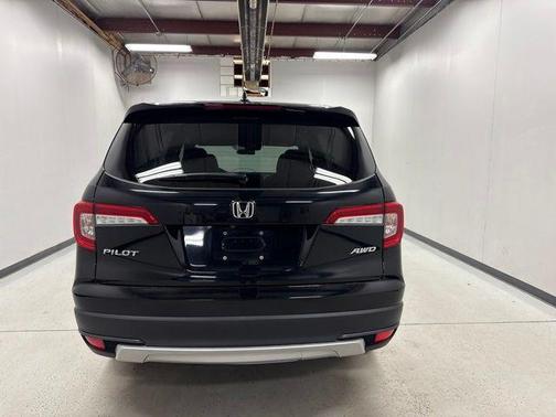 Black 2019 Honda Pilot EX
