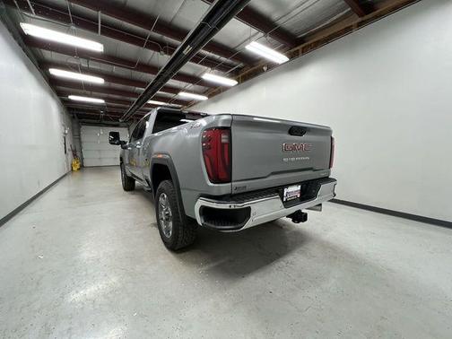 2026 GMC Sierra 2500 SLT