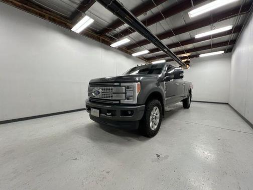 2019 Ford F-350 Platinum