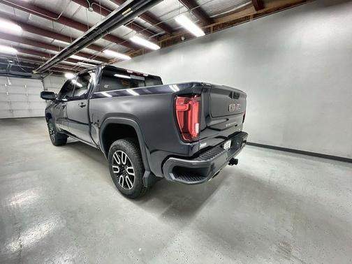 Titanium Rush Metallic 2025 GMC Sierra 1500 AT4