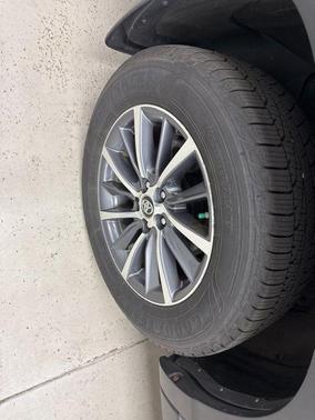 Shoreline Blue Pearl 2019 Toyota Highlander Hybrid XLE