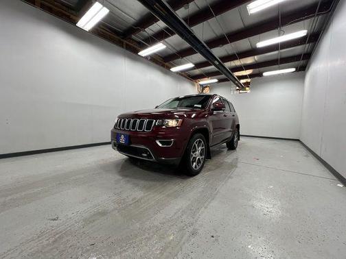 2018 Jeep Grand Cherokee Sterling Edition