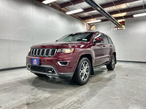 2018 Jeep Grand Cherokee Sterling Edition