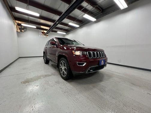 2018 Jeep Grand Cherokee Sterling Edition