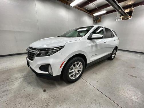 Summit White 2024 Chevrolet Equinox 1LT