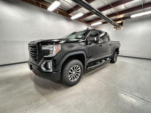 Onyx Black 2022 GMC Sierra 1500 AT4