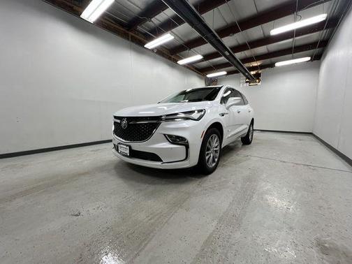 2024 Buick Enclave Avenir AWD