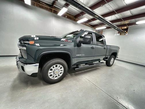 Cypress Gray 2025 Chevrolet Silverado 2500 LT