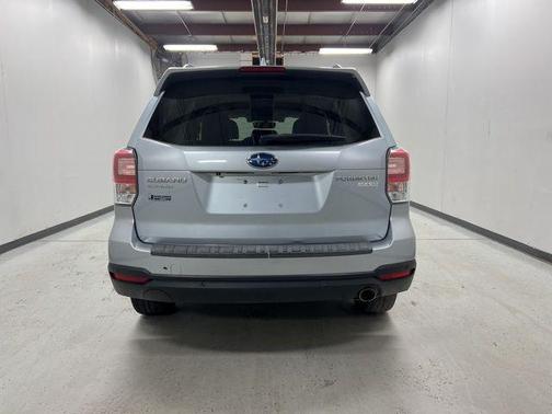 2017 Subaru Forester 2.5i Touring