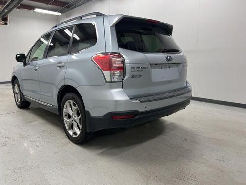 2017 Subaru Forester 2.5i Touring