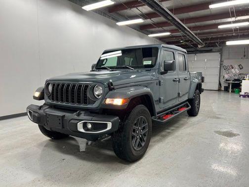 2025 Jeep Gladiator Sport S