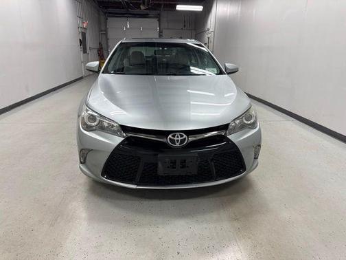 Celestial Silver Metallic 2016 Toyota Camry XSE