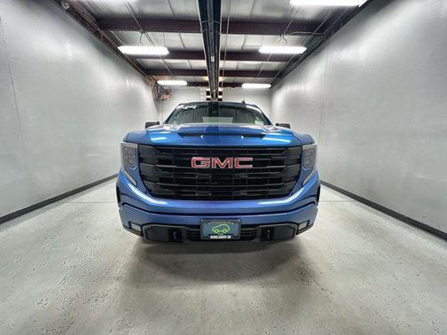 Dynamic Blue Metallic 2023 GMC Sierra 1500 Elevation