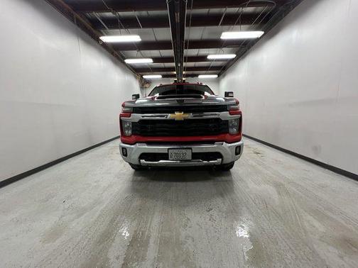 2025 Chevrolet Silverado 3500 LT