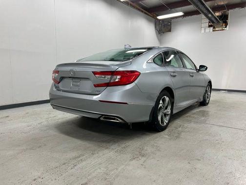 2019 Honda Accord EX-L 2.0T