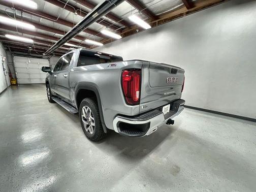 Sterling Metallic 2026 GMC Sierra 1500 SLT