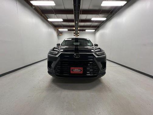 Midnight Black Metallic 2025 Toyota Grand Highlander XLE