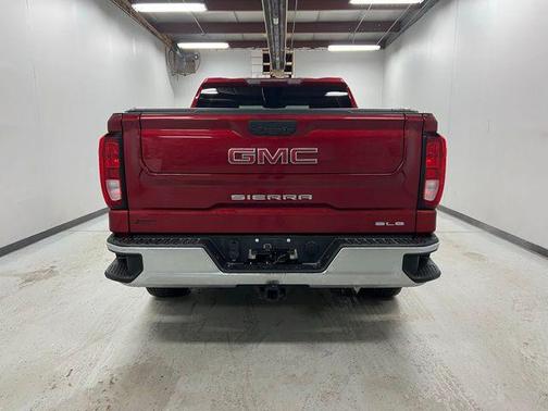 2022 GMC Sierra 1500 SLE