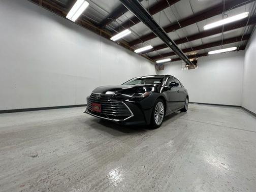 2021 Toyota Avalon Limited