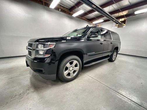 Black 2018 Chevrolet Suburban LT
