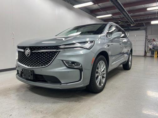 2023 Buick Enclave Avenir AWD