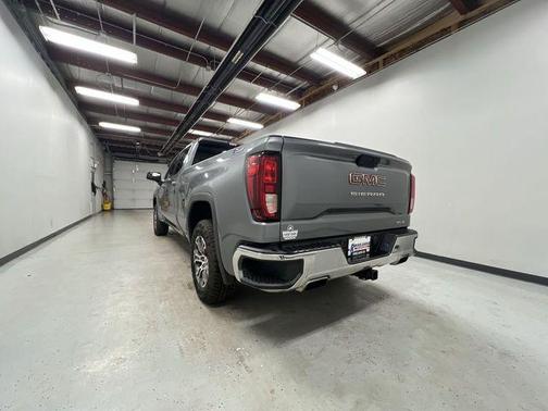 2020 GMC Sierra 1500 SLE