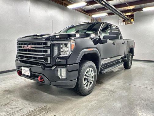 2022 GMC Sierra 2500 AT4