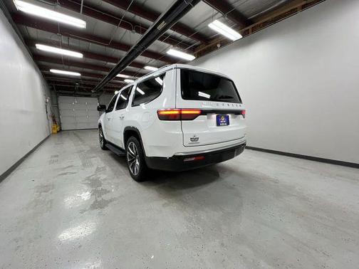 2023 Jeep Wagoneer Series II