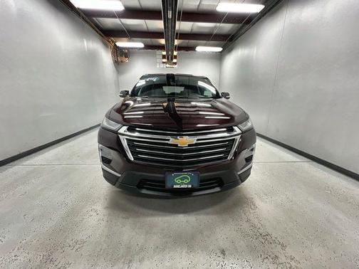 Black Cherry Metallic 2023 Chevrolet Traverse LT Leather