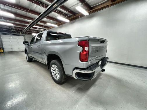 Sterling Gray Metallic 2026 Chevrolet Silverado 1500 LT