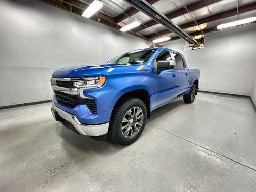 Riptide Blue Metallic 2025 Chevrolet Silverado 1500 LT