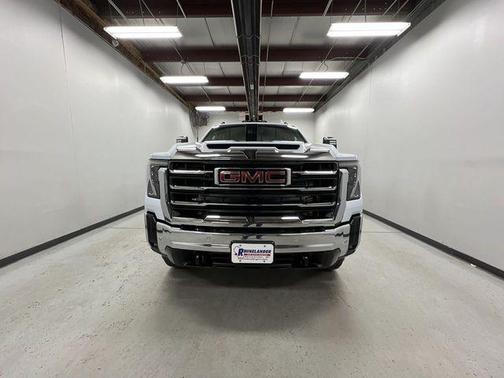 2026 GMC Sierra 2500 SLT