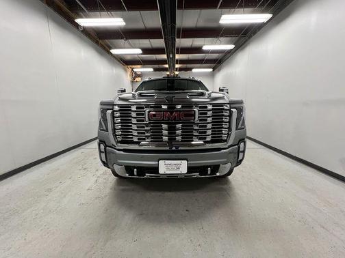 2026 GMC Sierra 2500 Denali