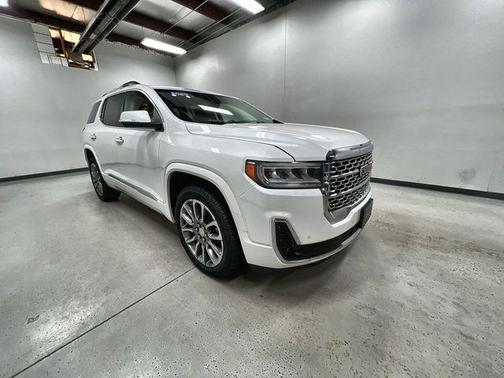 White Frost Tricoat 2023 GMC Acadia Denali