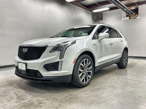 2023 Cadillac XT5 Sport