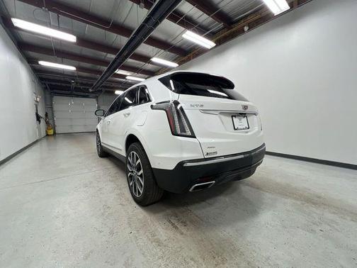 2023 Cadillac XT5 Sport