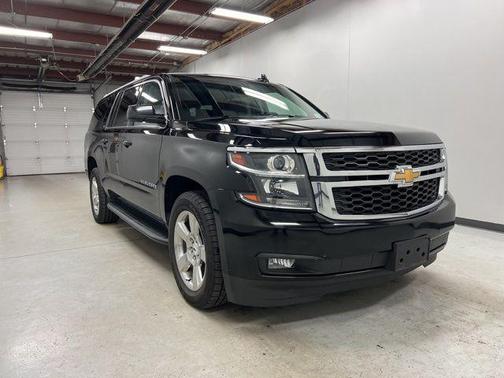 2017 Chevrolet Suburban LT