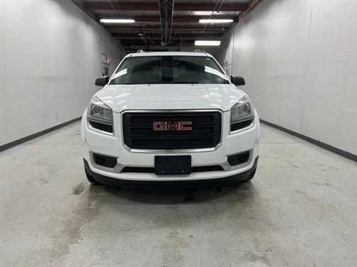 2016 GMC Acadia SLE-2