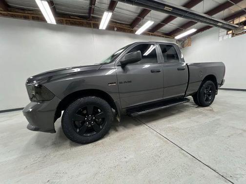 2017 RAM 1500 Express