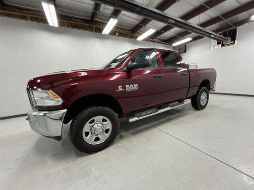 2018 RAM 2500 Tradesman Crew Cab 4x4 6'4' Box