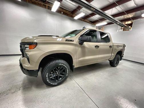 Sand Dune Metallic 2023 Chevrolet Silverado 1500 Custom Trail Boss