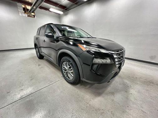 Super Black 2024 Nissan Rogue S